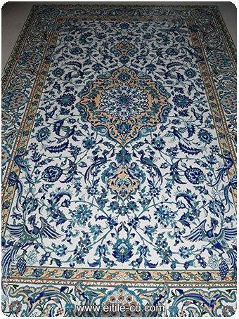 تم طلاء البلاط يدويًا ليشبه تصميم السجاد. — www.eitile-co.com