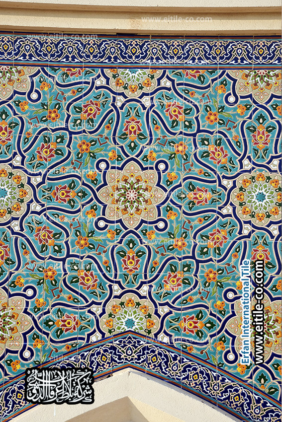 حافظت ایتایل على الطابع الطبيعي لجداريات المسجد المزخرفة بالنباتات، www.eitile-co.com
